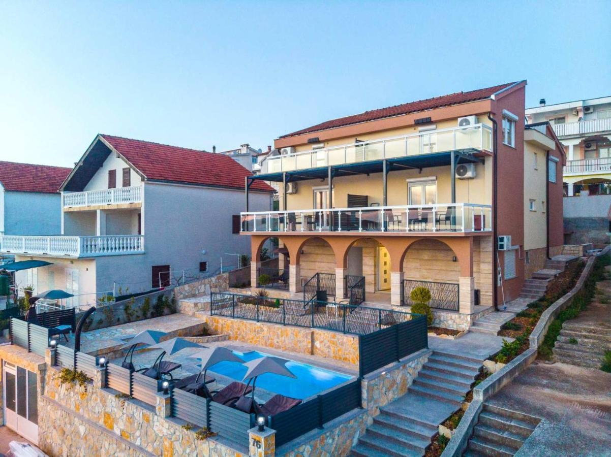 סבטי פטר Villa Maris מראה חיצוני תמונה