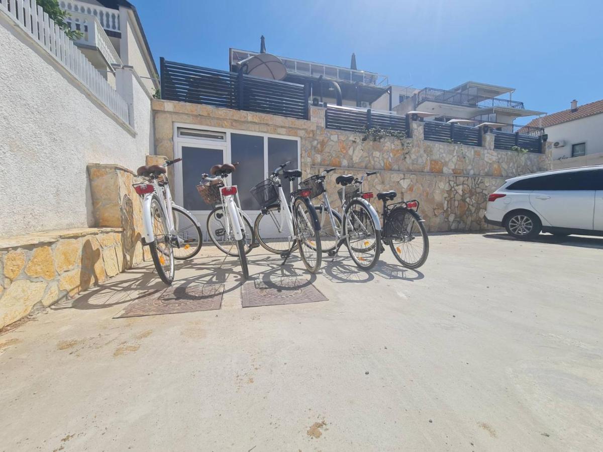 סבטי פטר Villa Maris מראה חיצוני תמונה